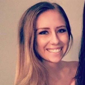 Meet your Posher, Ellie